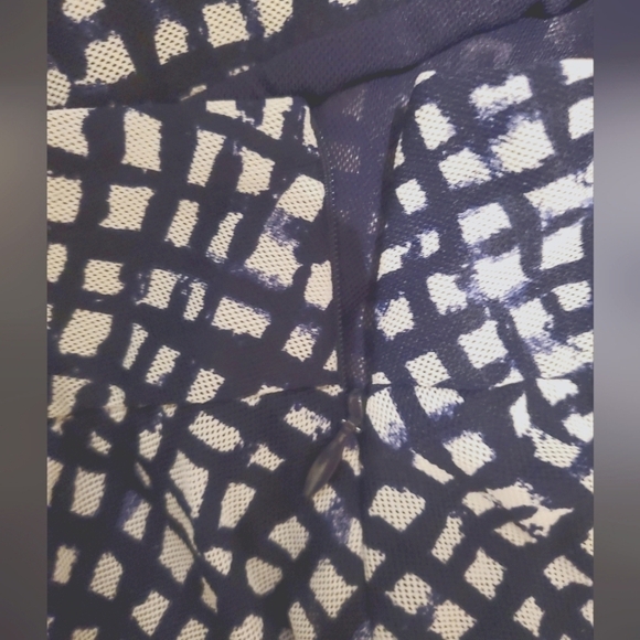 PENDLETON A Line Flowy Mid Calf Length Midi Skirt Size 10 Navy & White - Picture 4 of 9